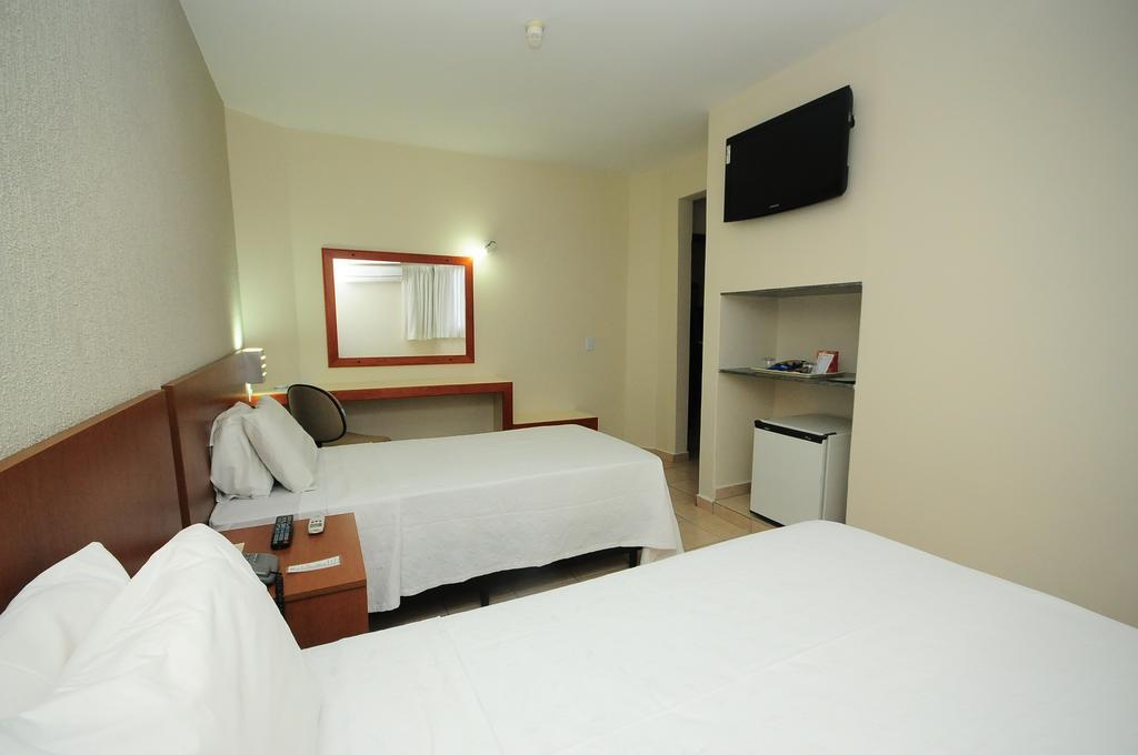 Hotel Riviera Araçatuba Εξωτερικό φωτογραφία